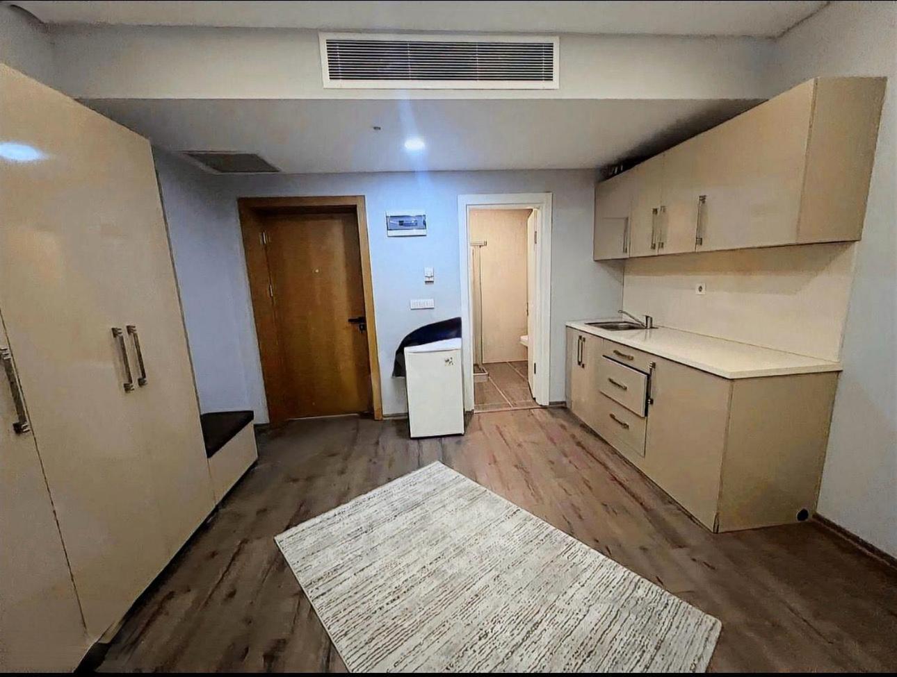 6 Otel